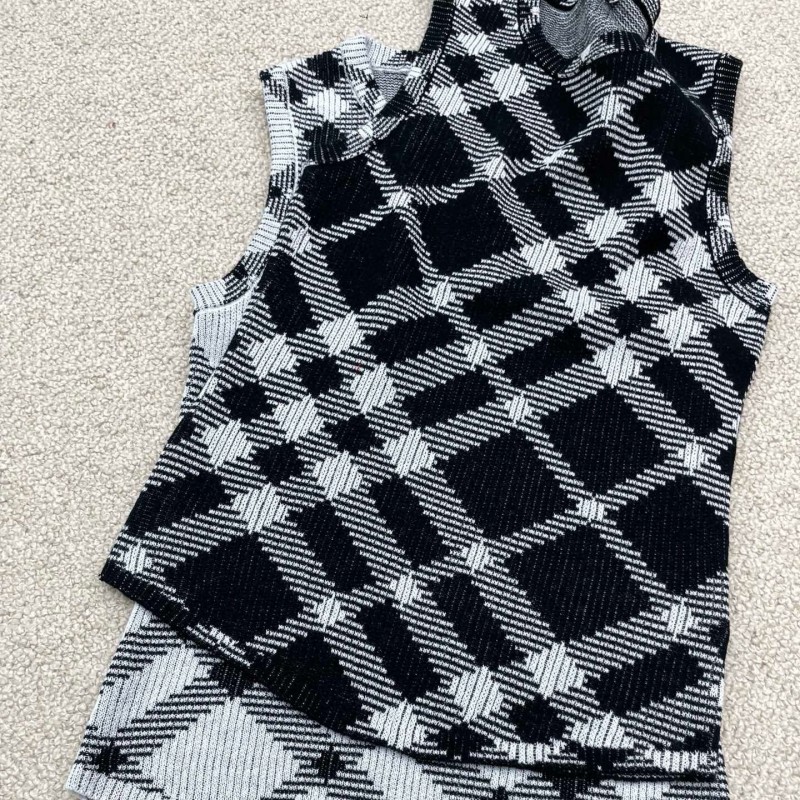 Burberry Sleeveless Singlet