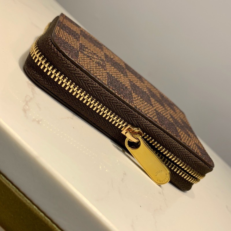 LV Wallet