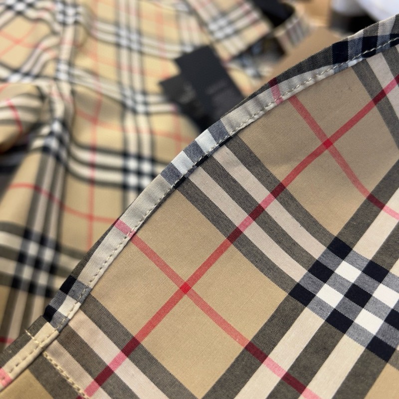 Burberry Unisex Shirt