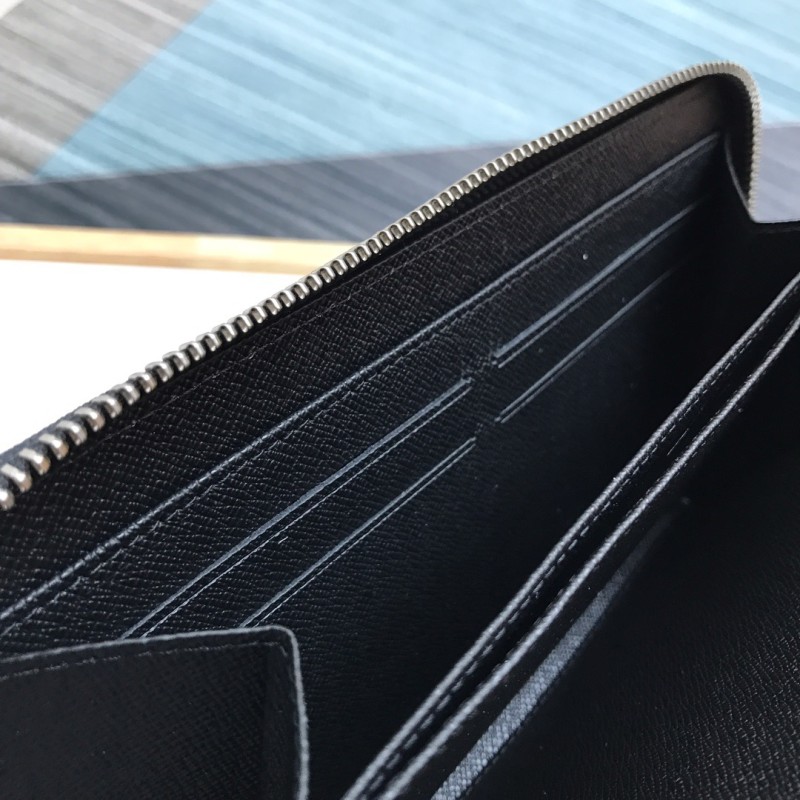 LV Long Wallet