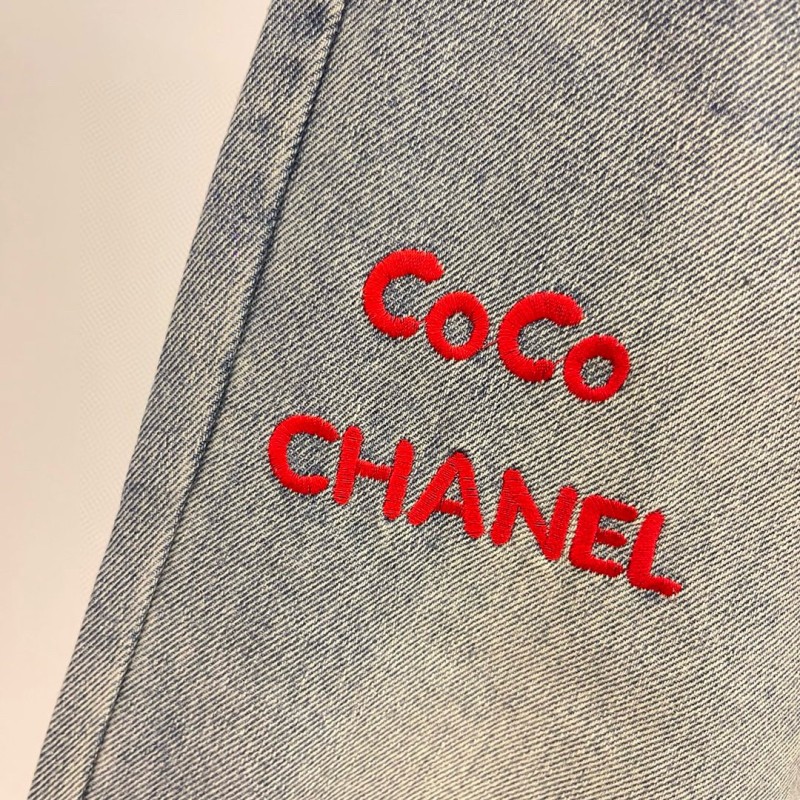 Chanel Jeans