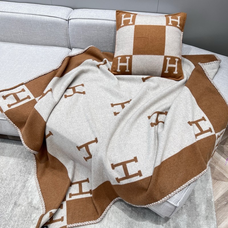 Hermes Blanket & Pillow