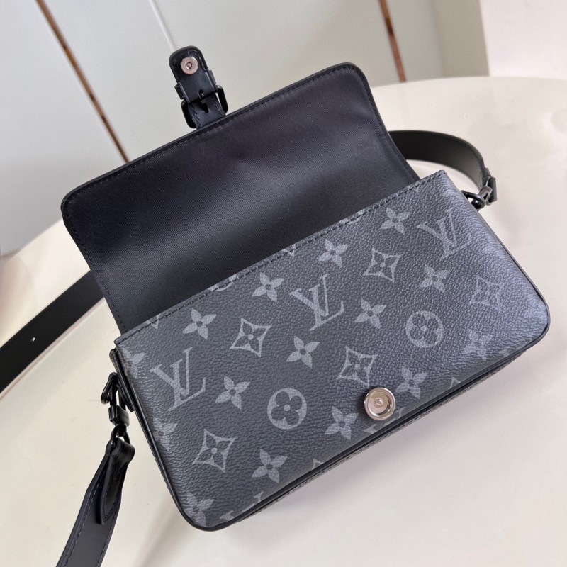 Lv Montsouris Messenger Bag