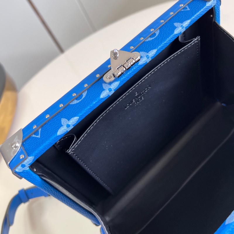 Lv Clutch Box