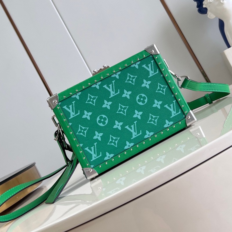 Lv Clutch Box