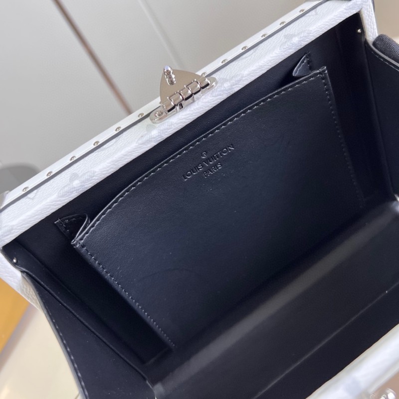 Lv Clutch Box