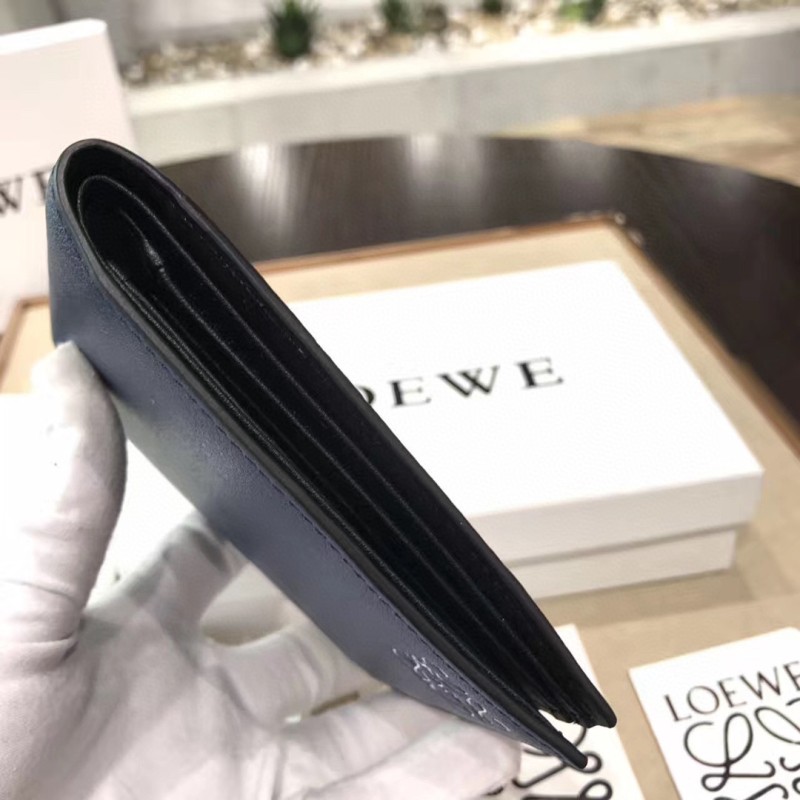 Loewe Wallet