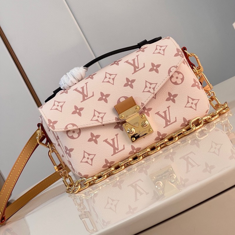 LV Pochette Metis East West