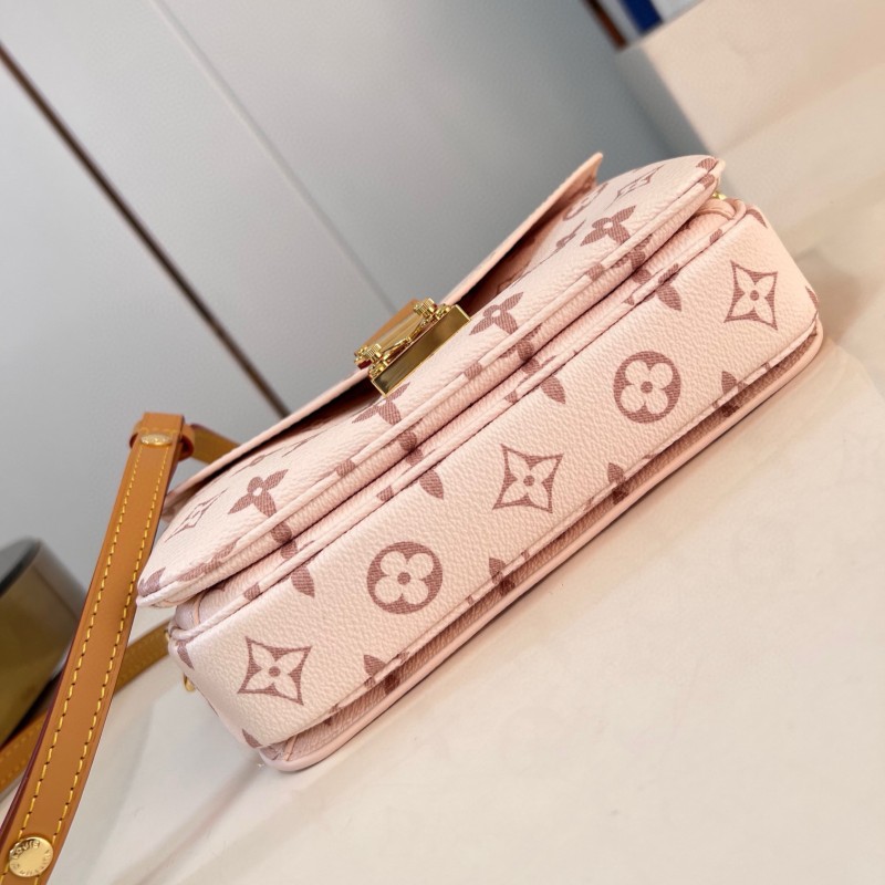 LV Pochette Metis East West