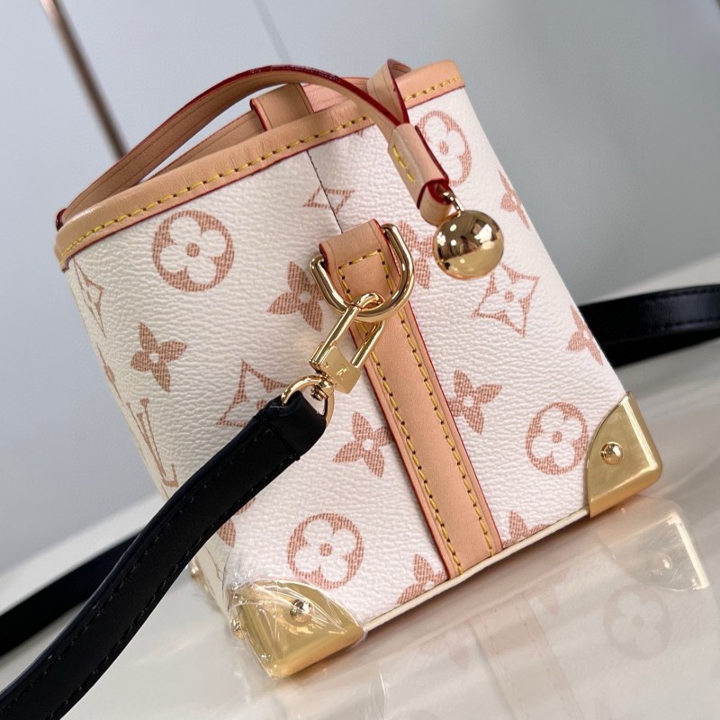 LV Noe Purse