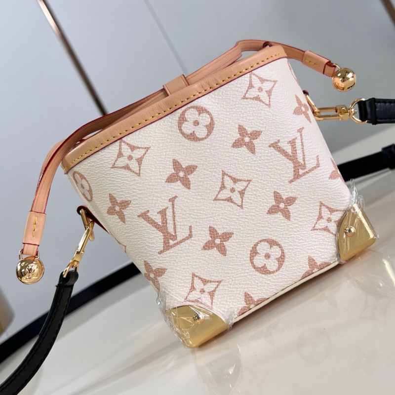 LV Noe Purse