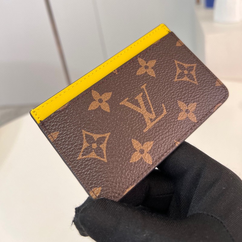 LV Cardholder