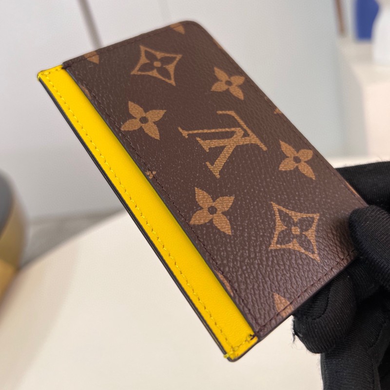 LV Cardholder