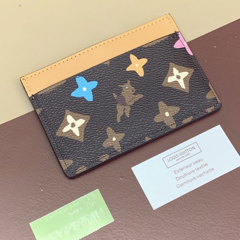 LV Cardholder