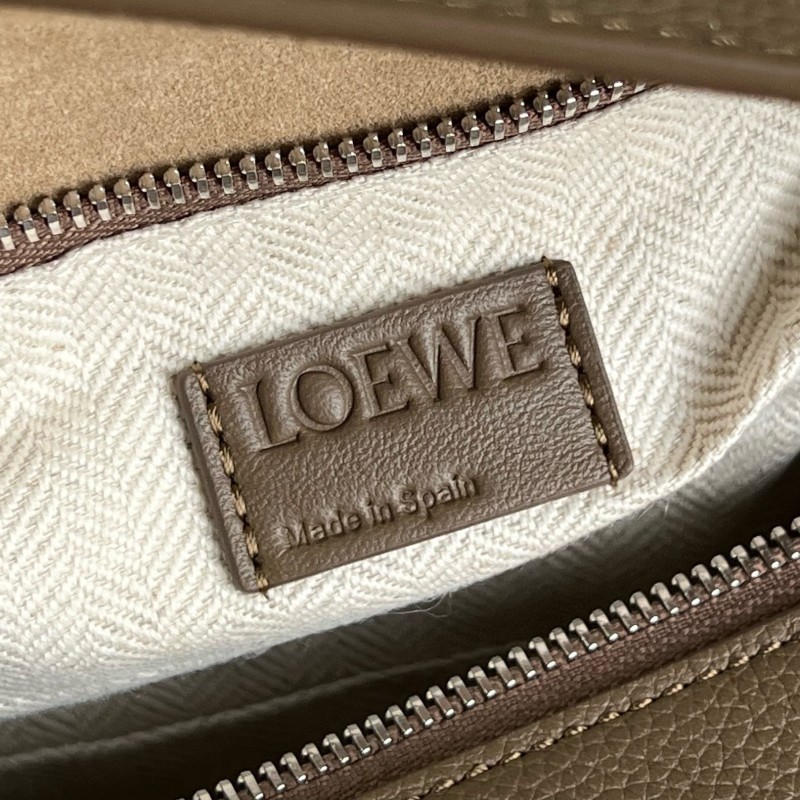 Loewe Puzzle