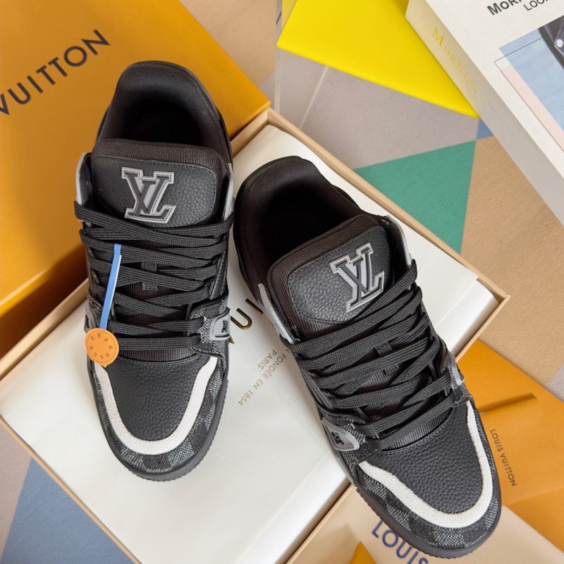 LV Unisex Trainer