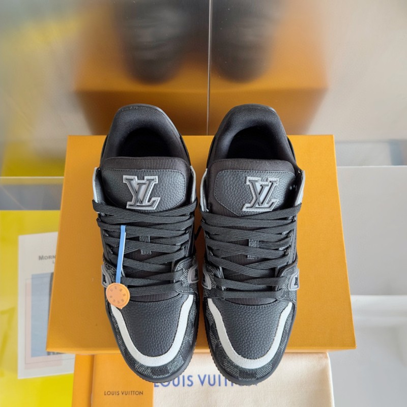 LV Unisex Trainer