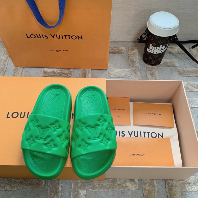 LV Unisex Waterfront Slippers