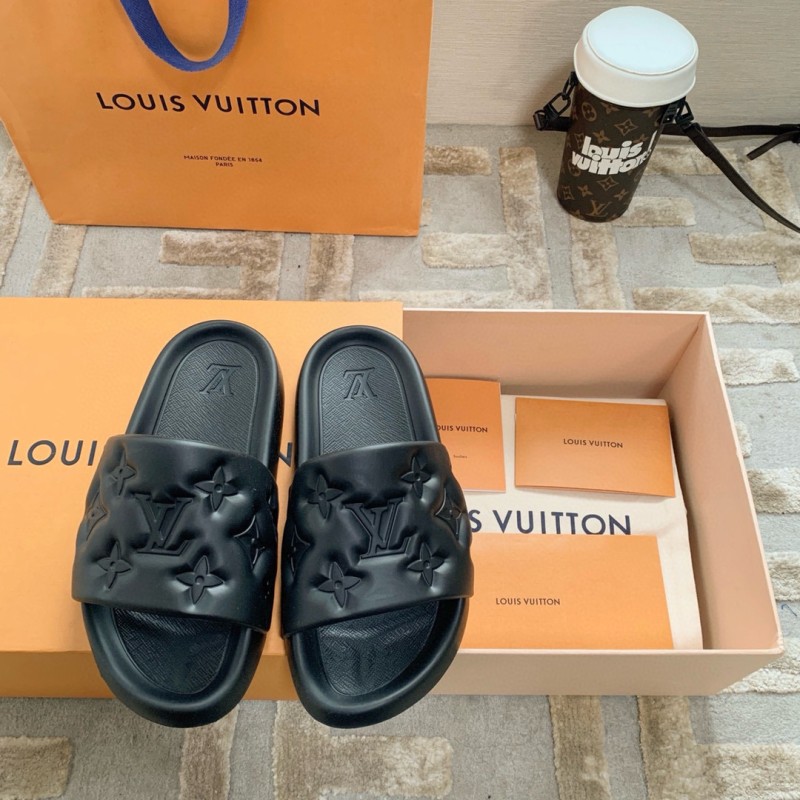 LV Unisex Waterfront Slippers