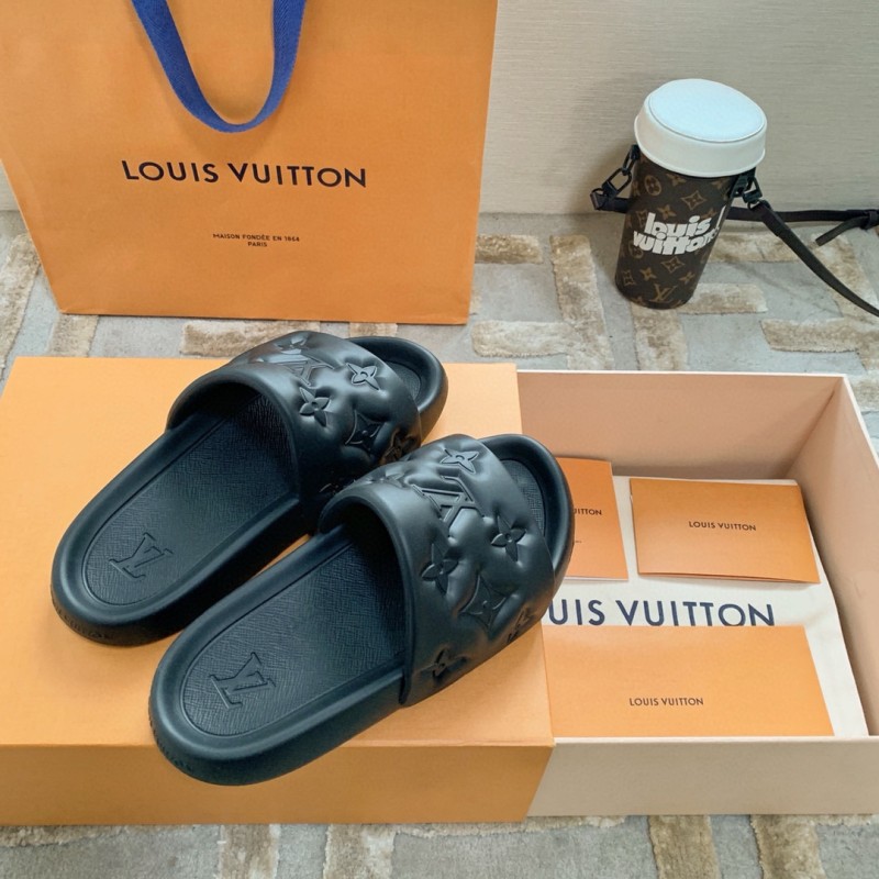 LV Unisex Waterfront Slippers