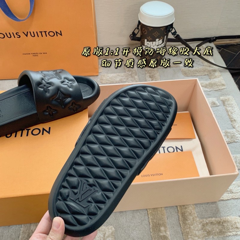 LV Unisex Waterfront Slippers