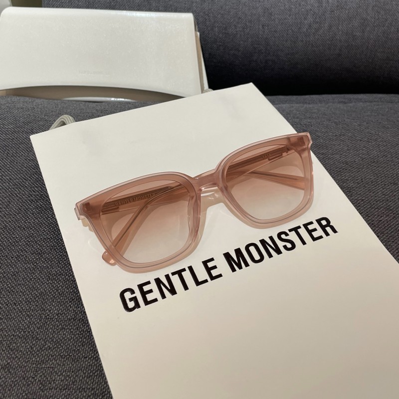 Gentle Monster Tam