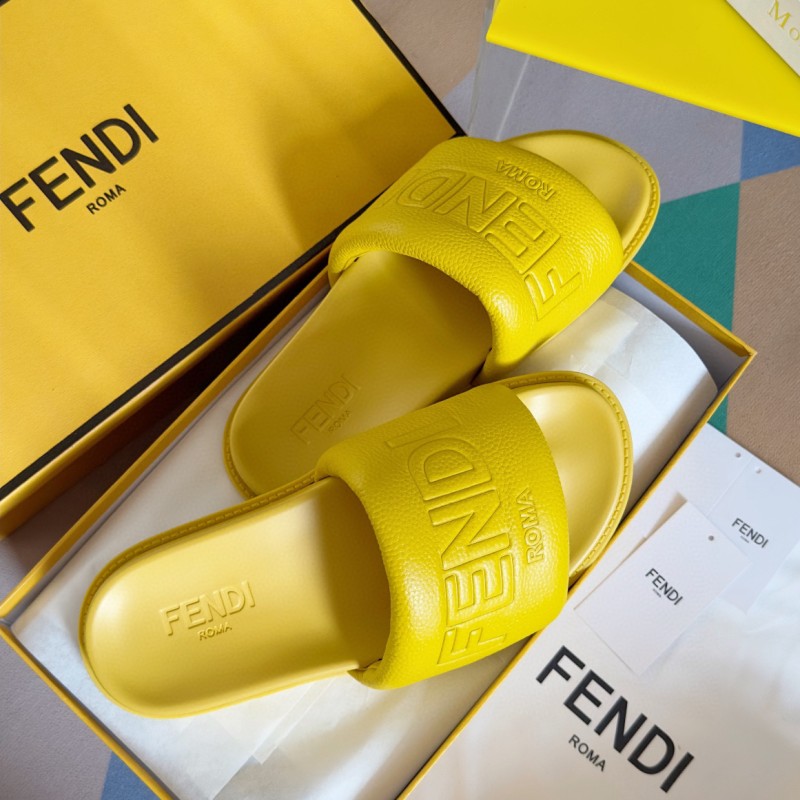 Fendi Roma Unisex Sandals