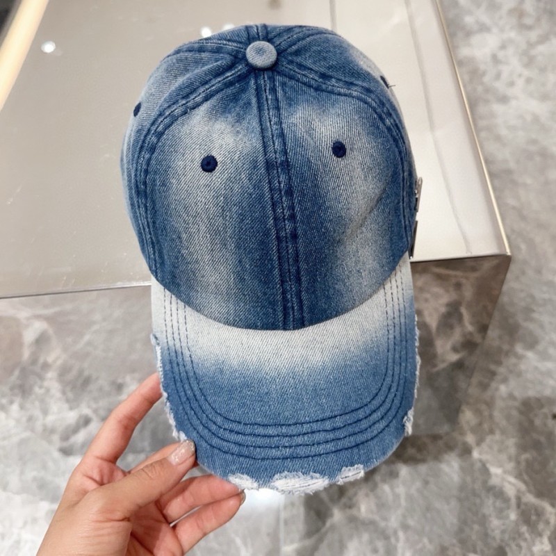 Balenciaga Cap