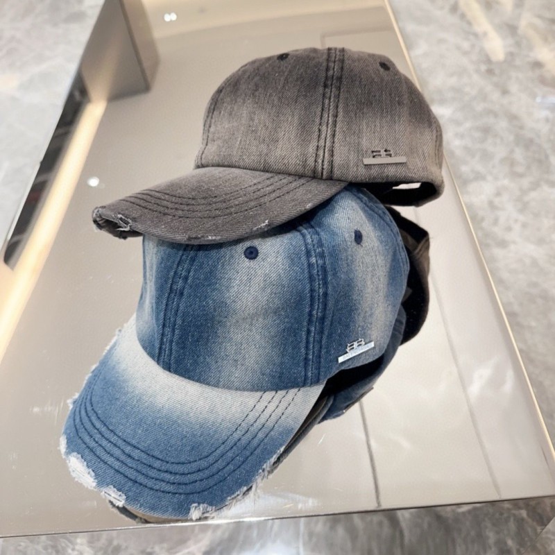 Balenciaga Cap