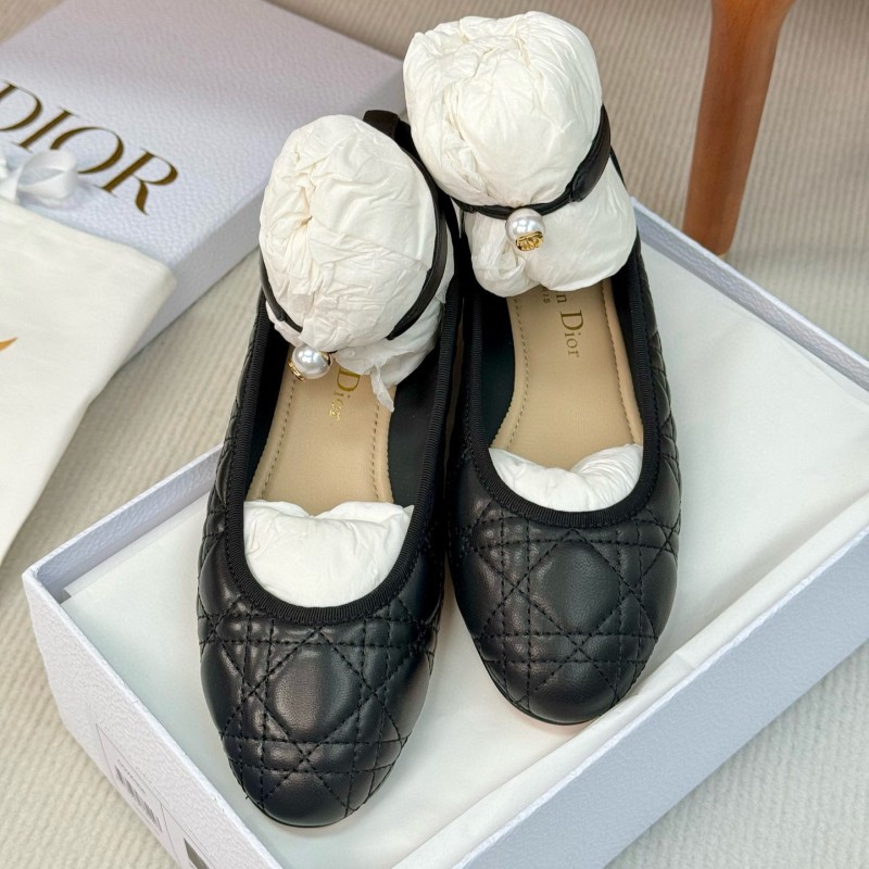 Dior Flat