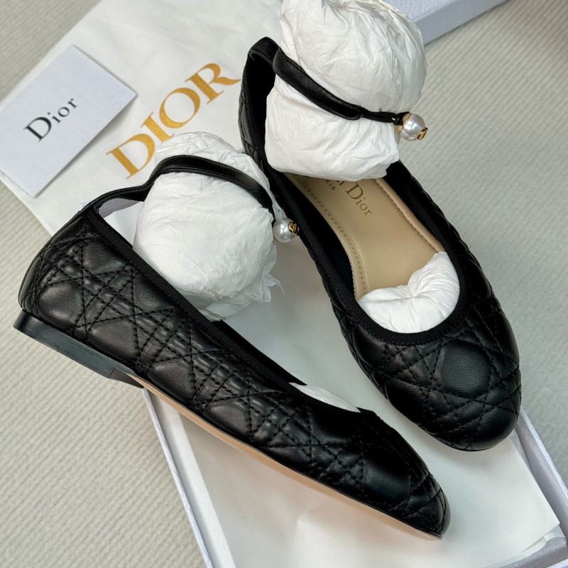 Dior Flat