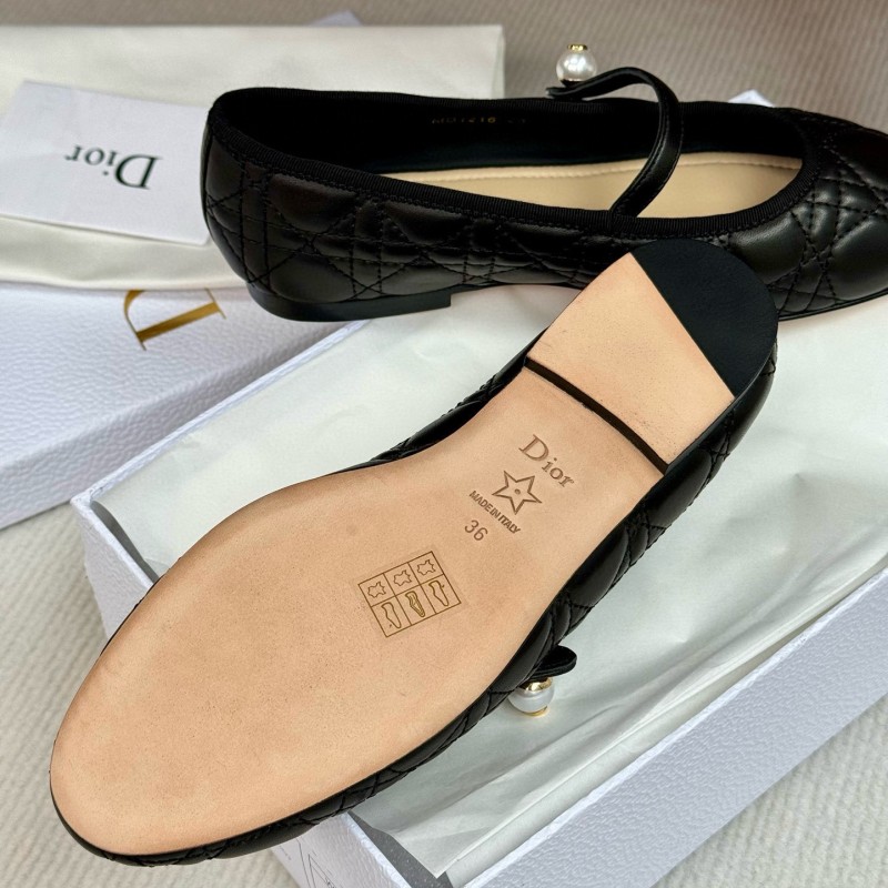 Dior Flat