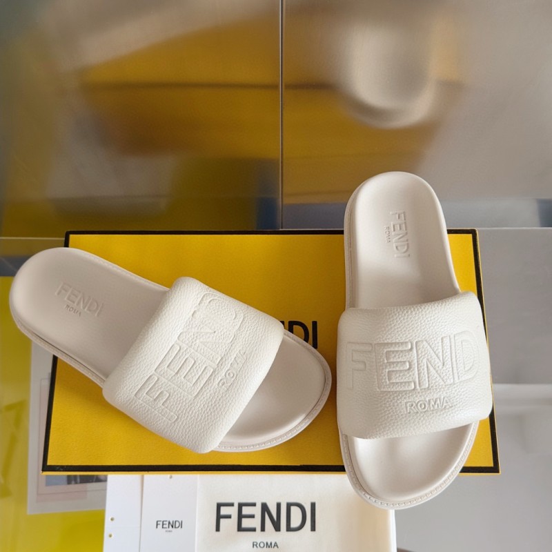 Fendi Roma Unisex Slippers