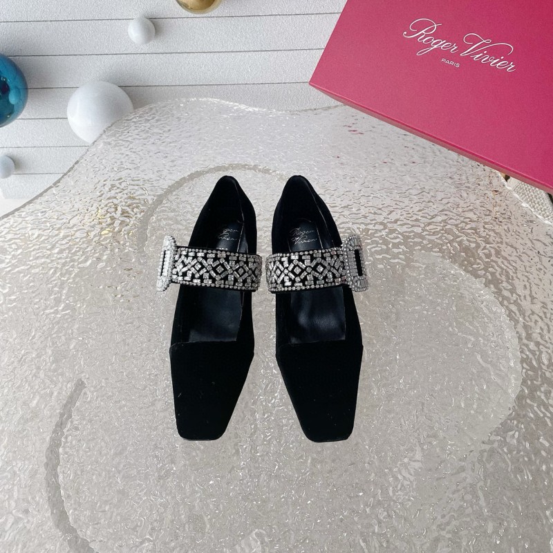 Roger Vivier Flat