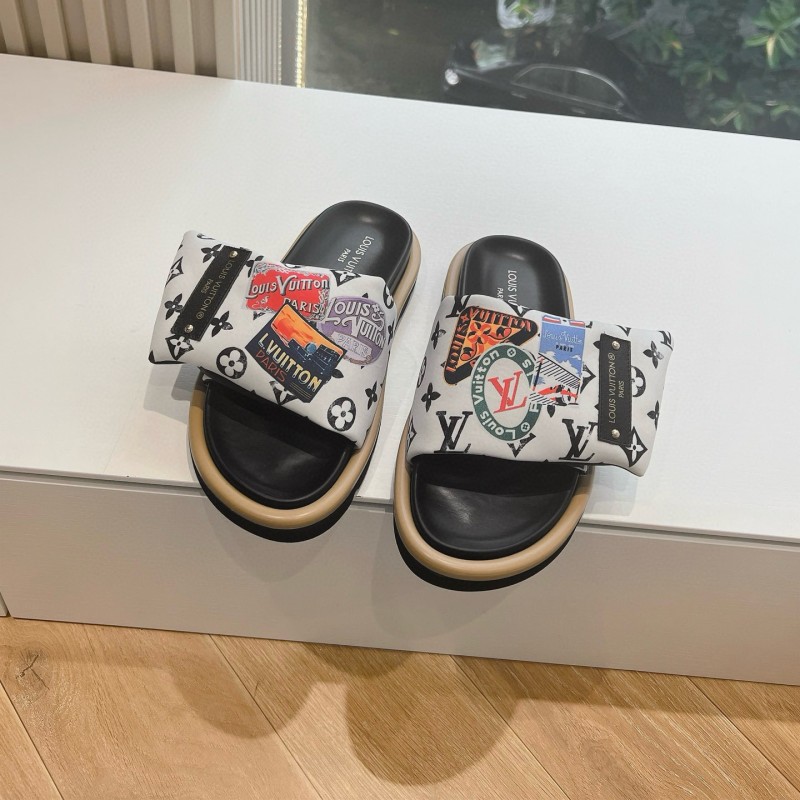 LV Unisex Slippers