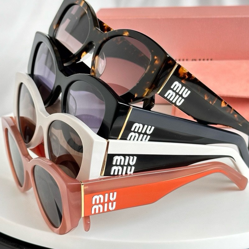 Miumiu Sunglasses