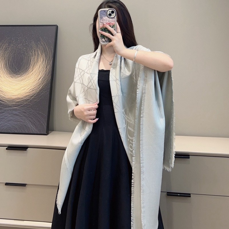 Dior Shawl