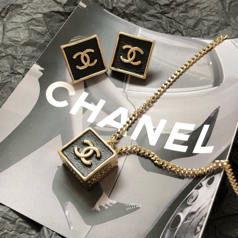 Chanel Necklace