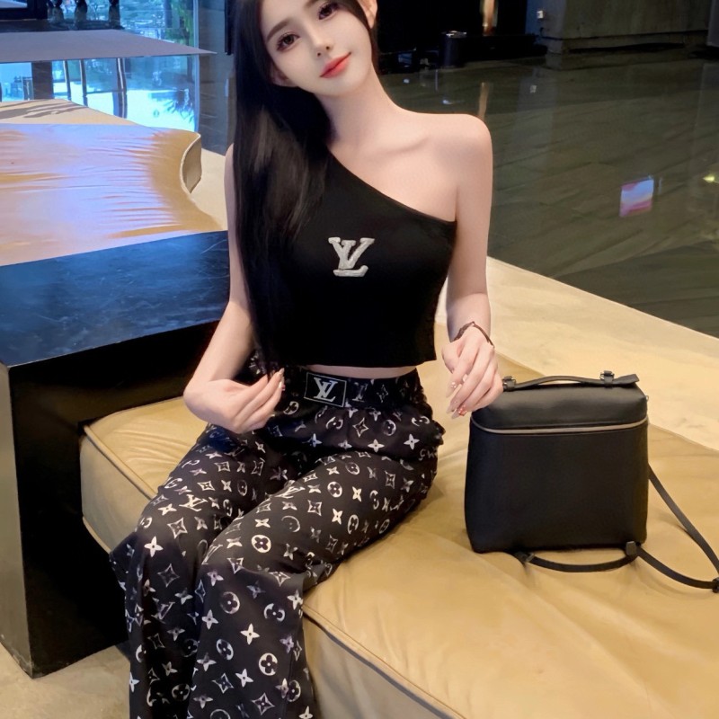 LV Pants