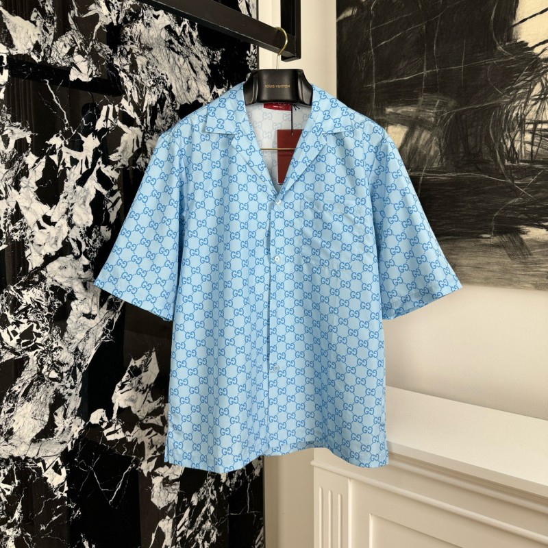 Gucci Unisex Shirt & Shorts