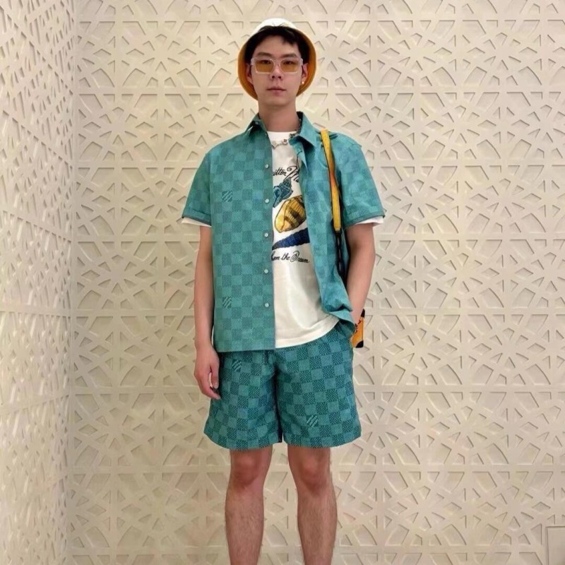 LV Unisex Shirt & Shorts