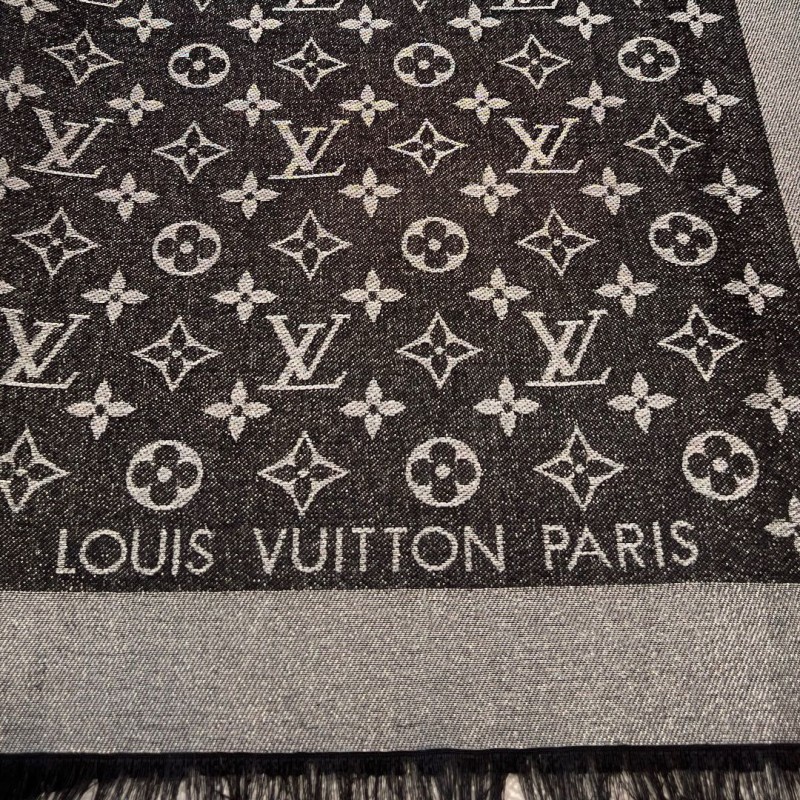 LV Shawl