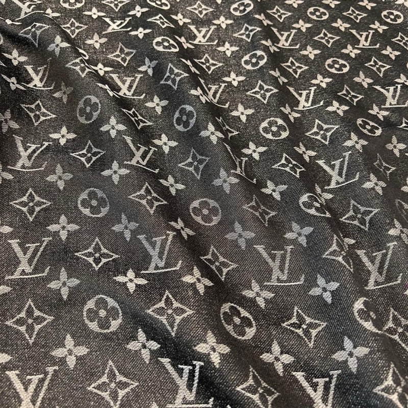 LV Shawl