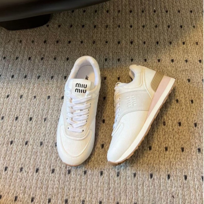 MiuMiu Sneaker