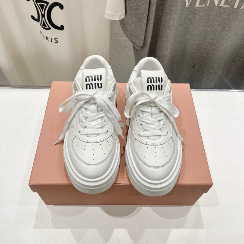 MiuMiu Sneaker