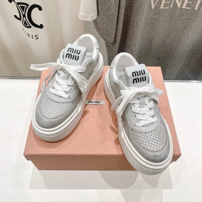 MiuMiu Sneaker