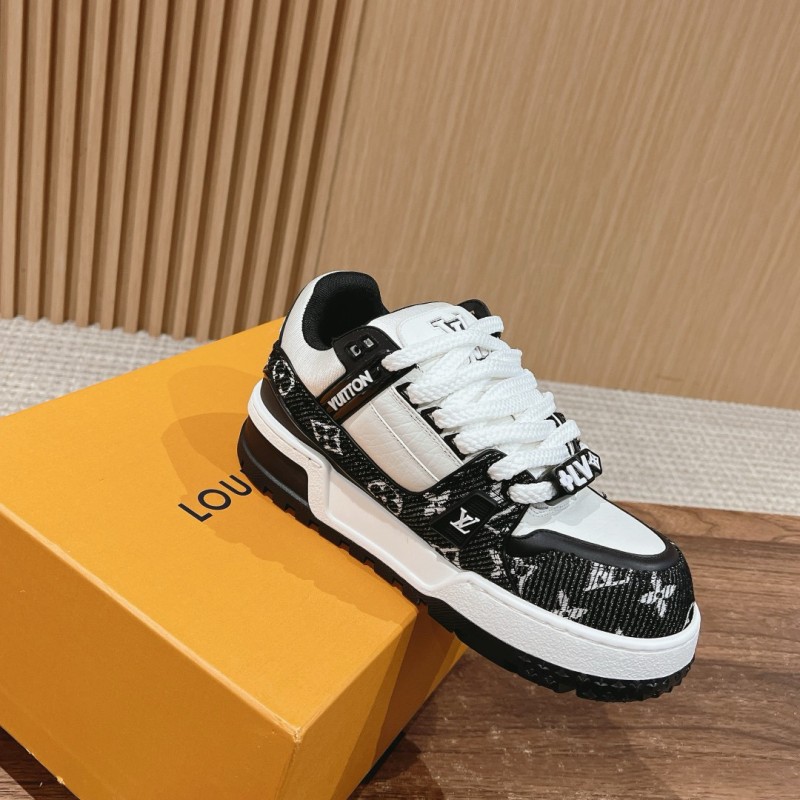 LV Unisex Trainer Sneaker