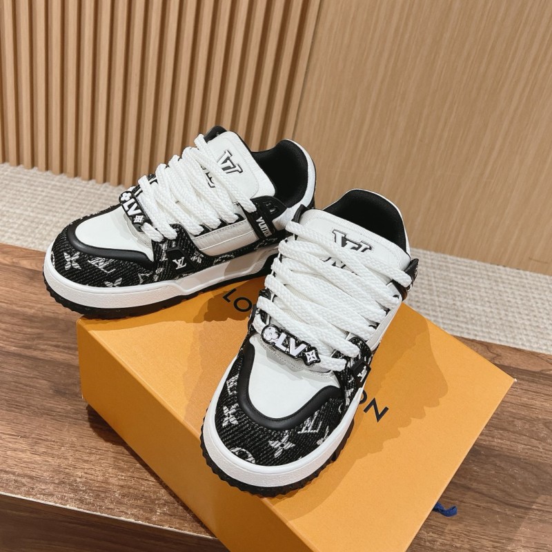 LV Unisex Trainer Sneaker