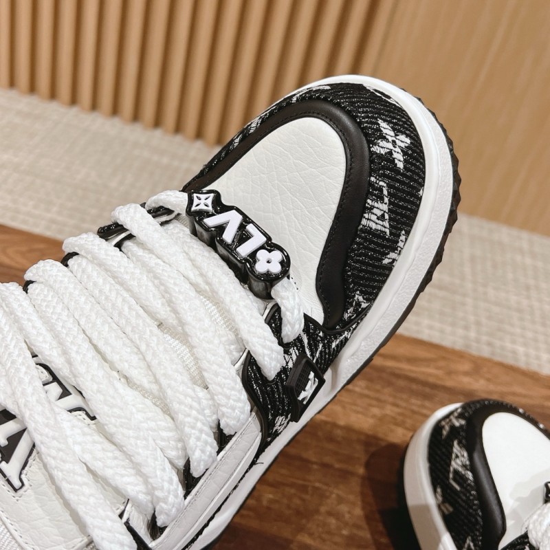 LV Unisex Trainer Sneaker