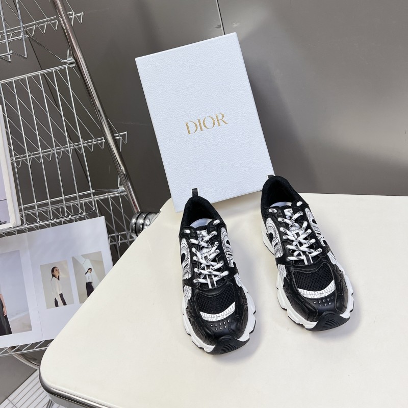 Dior Chrono Sneaker